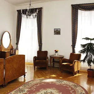 Apartahotel Kalvin House ***
